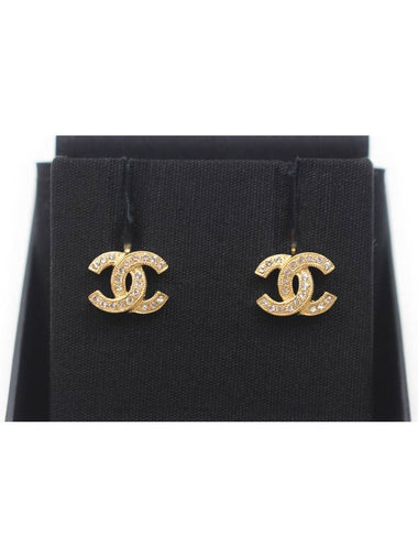 Classic cc logo earrings gold crystal A88429 - CHANEL - BALAAN 1