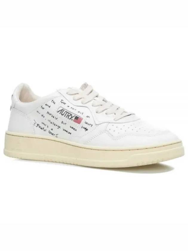 Women's Medalist Wrinkle Low Top Sneakers White - AUTRY - BALAAN 2