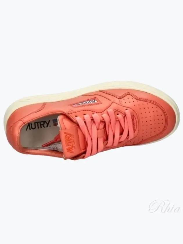 Women's Medalist Goatskin Low Top Sneakers Coral Pink - AUTRY - BALAAN 2