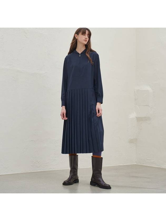 Women's Hooded Pleated Long Dress Navy - MITTE - BALAAN 3