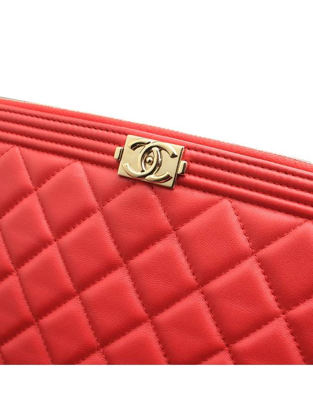 Boy Red Lambskin Quilted Gold Plated Large Clutch No 21 - CHANEL - BALAAN 5