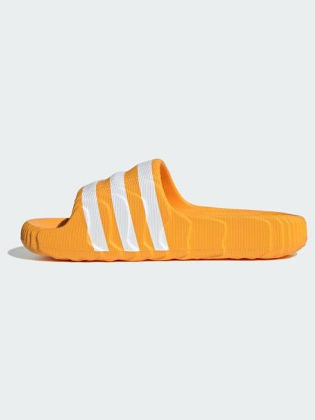 Adilette 22 Slippers Yellow - ADIDAS - BALAAN 7