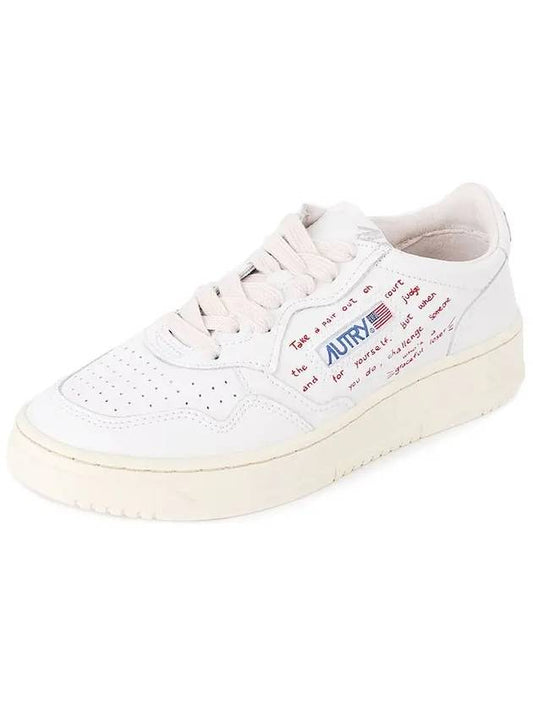 Women's Medalist Wrinkle Low Top Sneakers White - AUTRY - BALAAN 2