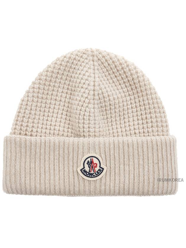 Men s Logo Patch Beanie 3B00023 M4281 215 - MONCLER - BALAAN 10