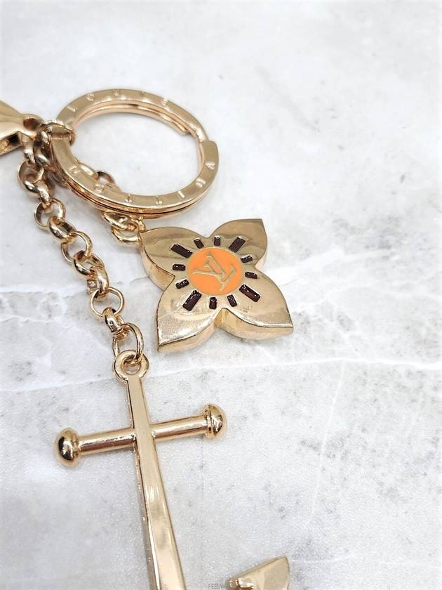 Lux You LV gold metal anchor keyring - LOUIS VUITTON - BALAAN 3