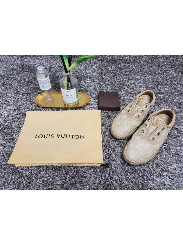 Espadu 35 220 - LOUIS VUITTON - BALAAN 2