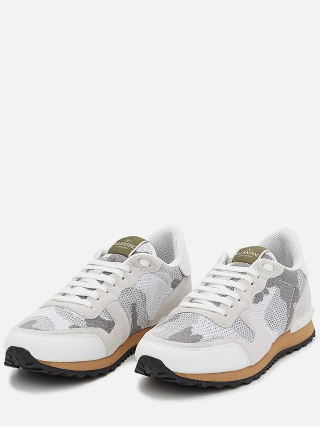 Camouflage Pattern Rockrunner Low Top Sneakers White - VALENTINO - BALAAN 5