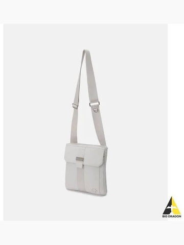 Sports Basic Cross Bag M Ivory SP323UBG74 - DESCENTE - BALAAN 1