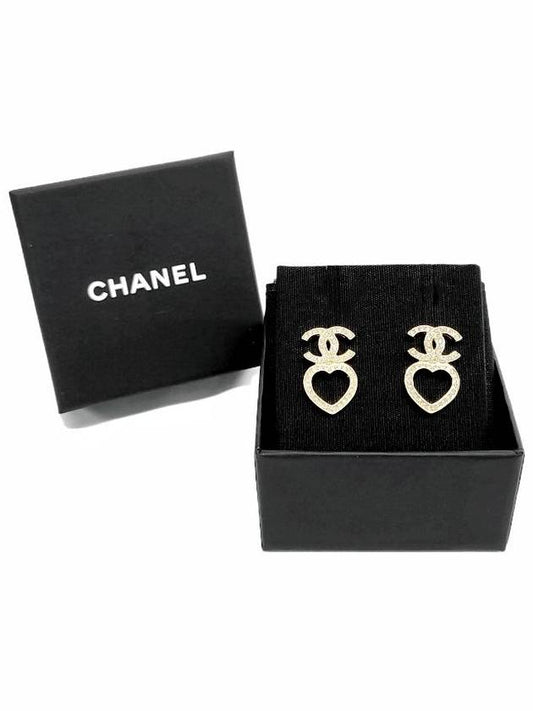 23B Heart Drop CC Logo Earrings ABB665B14145NR577 - CHANEL - BALAAN 2