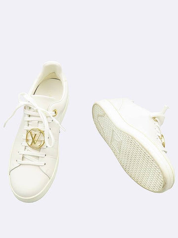 Louis Vuitton 1A2XOM White Color Leather Gold Plated LV Circle Front Row Women s Sneakers 35 - LOUIS VUITTON - BALAAN 1