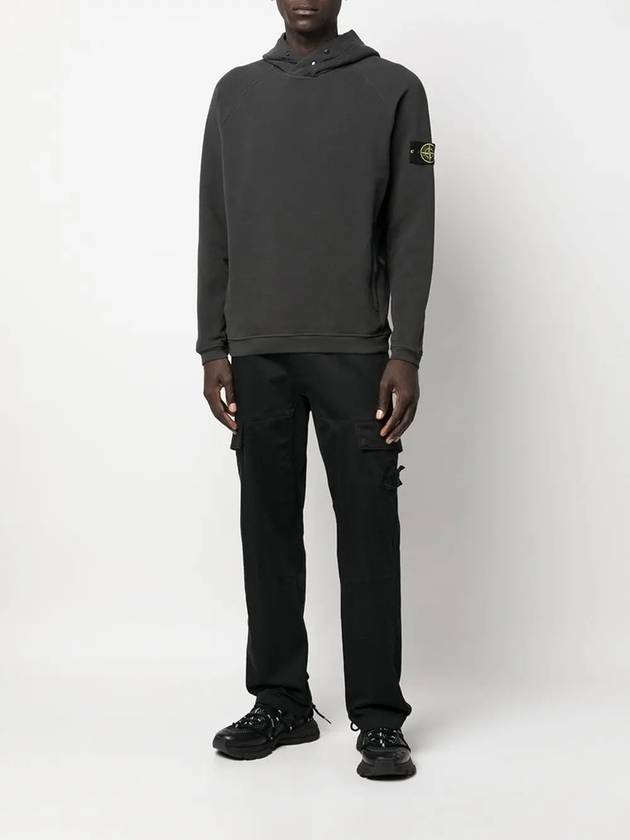 Men's Logo Patch Hooded Sweatshirt Charcoal 771561051 V0065 - STONE ISLAND - BALAAN 5