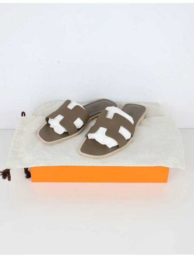 Oran Leather Sandals Etoupe - HERMES - BALAAN 7