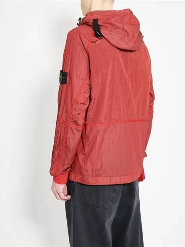 Nylon Metal Windbreaker Red - STONE ISLAND - BALAAN 4