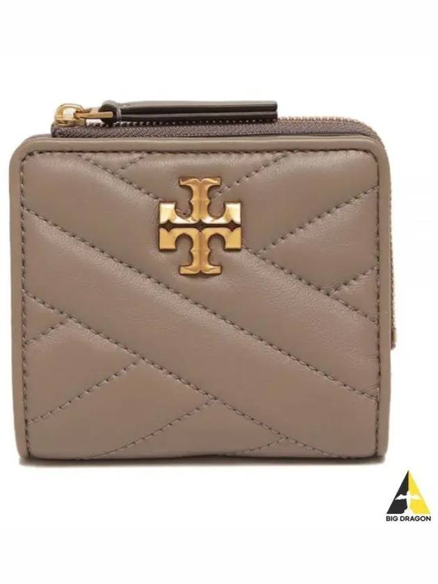 Thora Birch 24 KIRA CHEVRON BI FOLD WALLET 153121 082 bifold - TORY BURCH - BALAAN 1