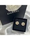 CC logo turn lock round earrings gold ABA005 - CHANEL - BALAAN 7