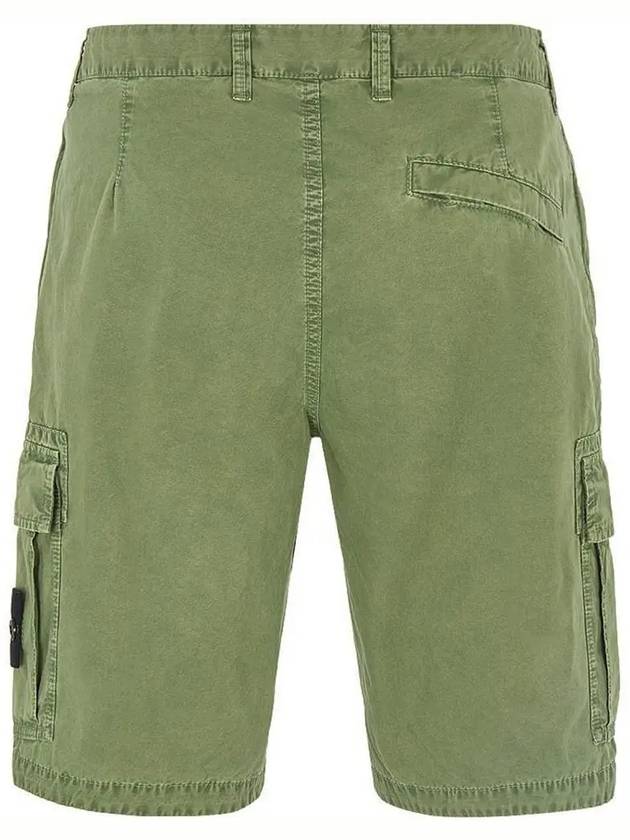 Men's Wappen Patch Pocket Bermuda Cargo Shorts Khaki - STONE ISLAND - BALAAN 4