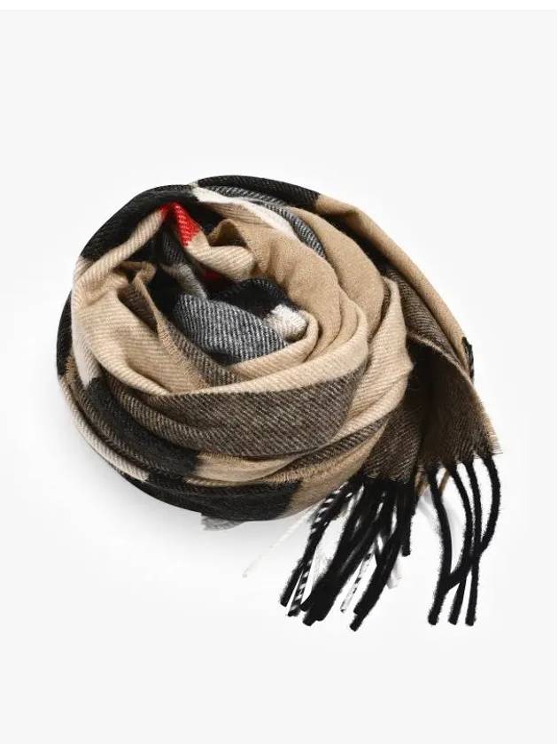 Check Fringe Cashmere Muffler - BURBERRY - BALAAN 4