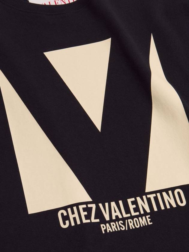 Valentino T-shirts and Polos Black - VALENTINO - BALAAN 4