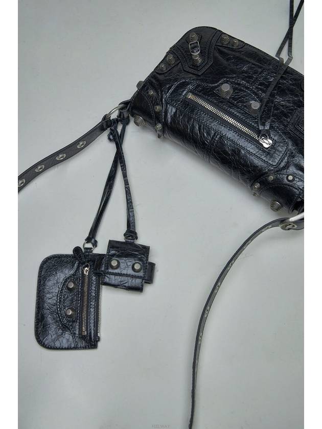 Zipper Stud Arena Lambskin Shoulder Bag Black - BALENCIAGA - BALAAN 4