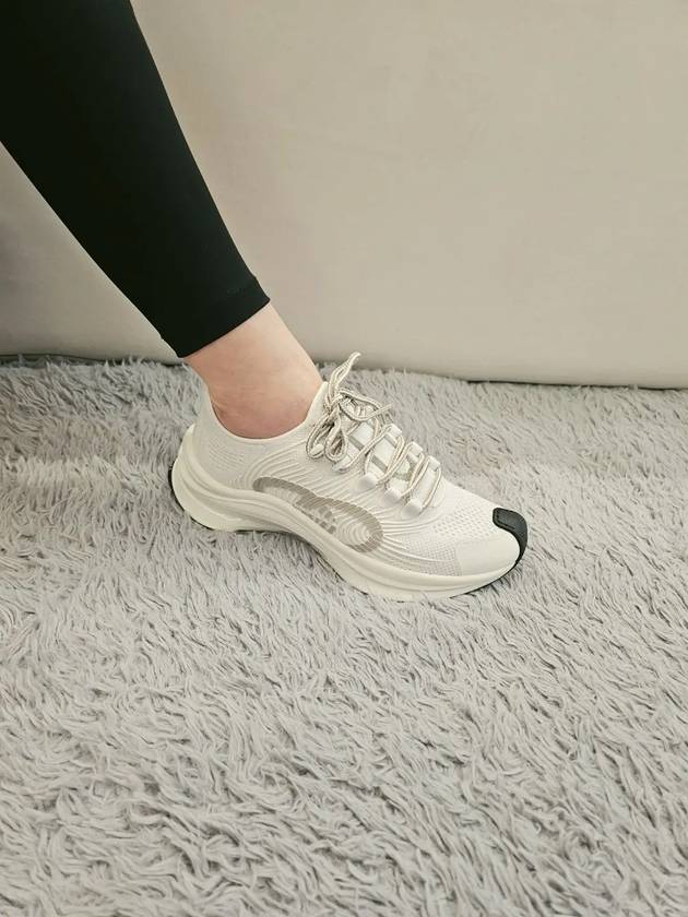 Run Low Top Sneakers White - GUCCI - BALAAN 8