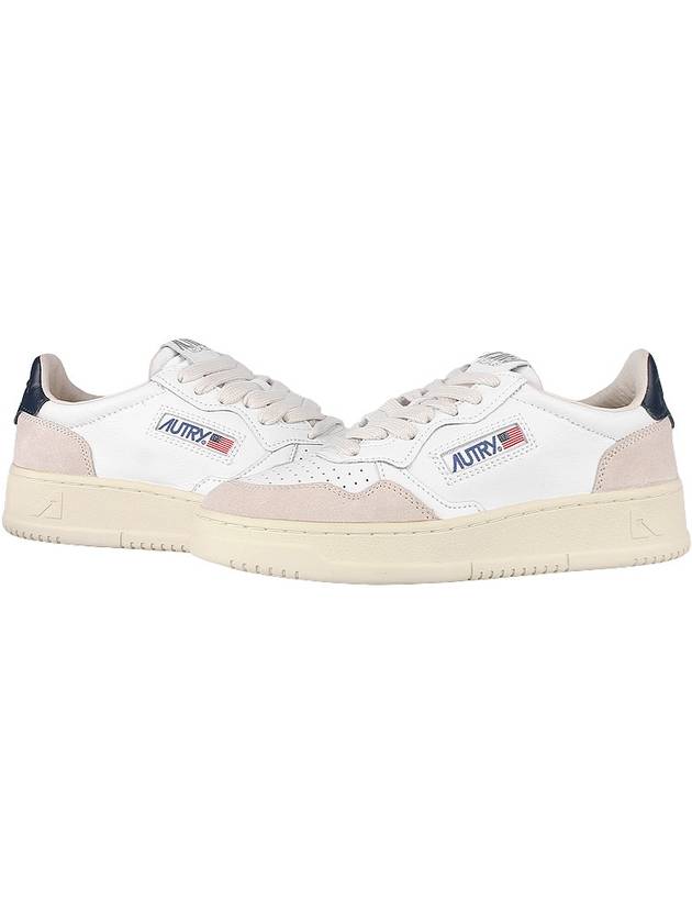 Women's Leather Suede Medalist Low Top Sneakers White Blue - AUTRY - BALAAN 2