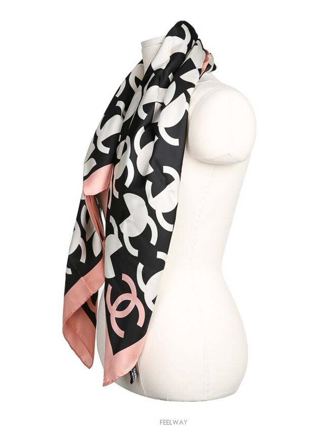 Scarf CC Logo Pink White Muffler Silk - CHANEL - BALAAN 3