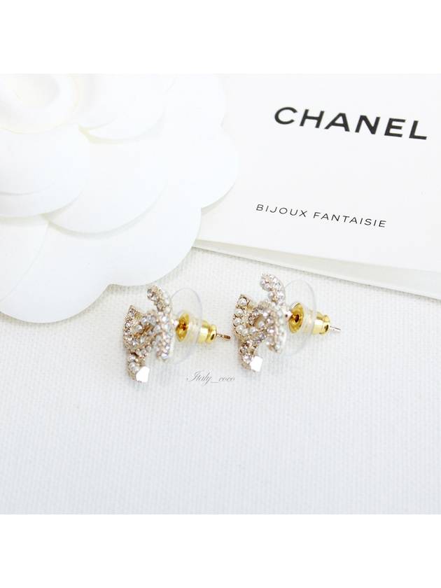 CC Logo Stone Pearl Earrings Gold - CHANEL - BALAAN 4