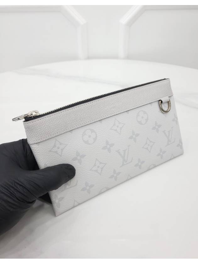 Discovery Pochette PM White Zipper Pouch - LOUIS VUITTON - BALAAN 4