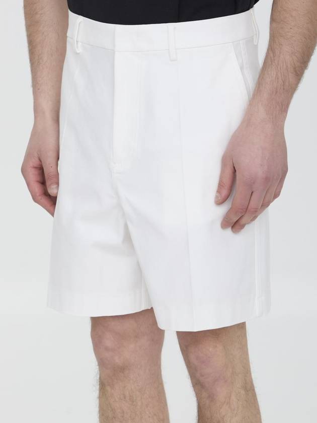 Bermuda Shorts With V Detail - VALENTINO - BALAAN 2