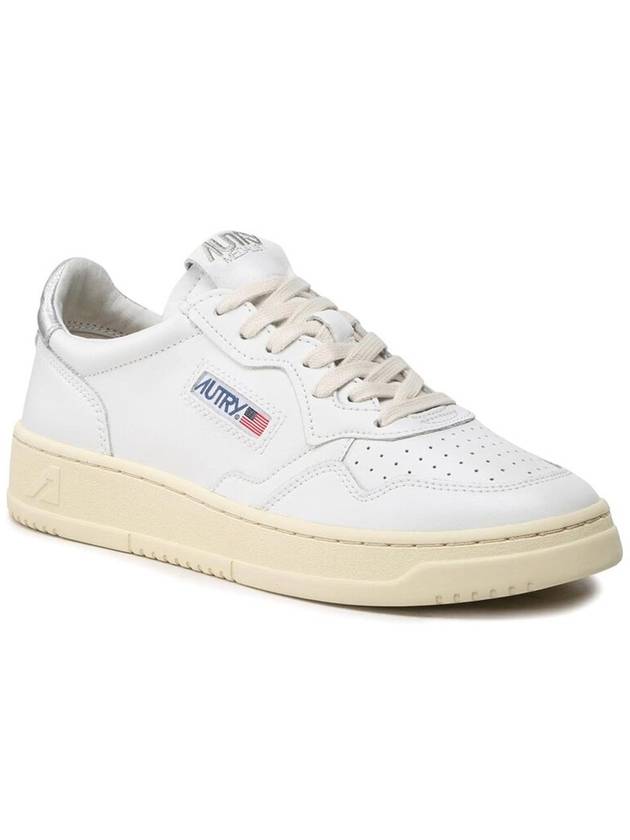 Medalist Leather Metal Silver Tab Low Top Sneakers White - AUTRY - BALAAN 5