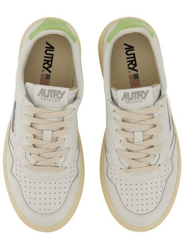 Medalist Green Tab Low Top Sneakers White - AUTRY - BALAAN 6