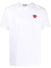 Play Men's Heart Logo Embroidered Short Sleeve T-Shirt P1 T322 3 White - COMME DES GARCONS - BALAAN 2