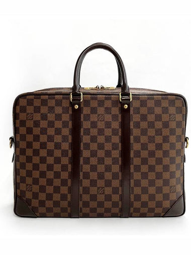 Epi Porto Document Jour Business Case - LOUIS VUITTON - BALAAN 1