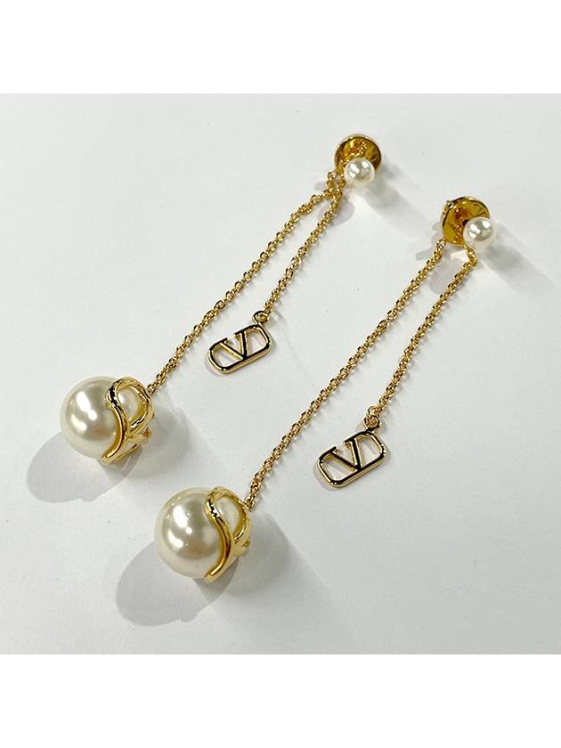 V Logo Signature Pearl Drop Earrings Gold - VALENTINO - BALAAN 10