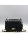 A35200 shoulder bag - CHANEL - BALAAN 2