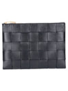 Intreciato Medium Clutch Bag Black - BOTTEGA VENETA - BALAAN 3