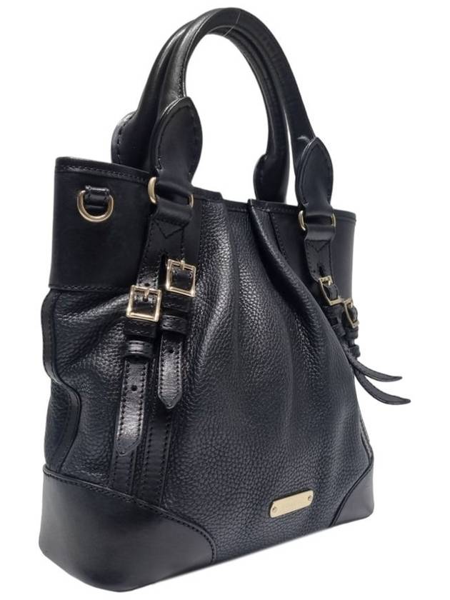 Women s 3834711 Black leather gold logo plate small tote bag - BURBERRY - BALAAN 2