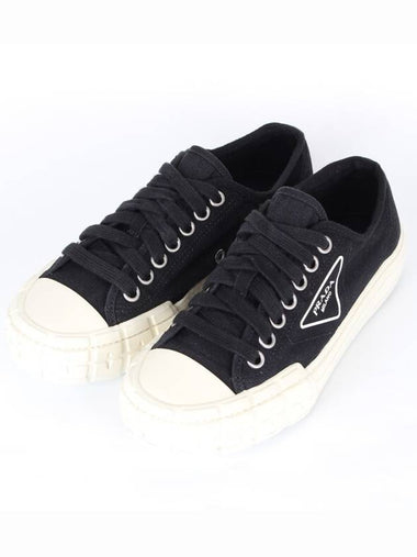 Cassette wheel triangle logo sneakers 6 5 255 - PRADA - BALAAN 1