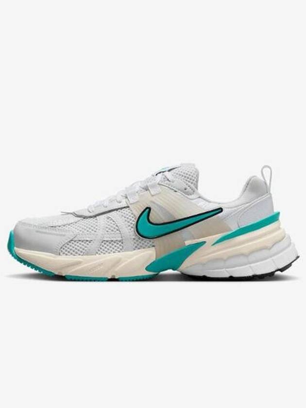 V2K Run Low Top Sneakers Dusty Cactus - NIKE - BALAAN 2