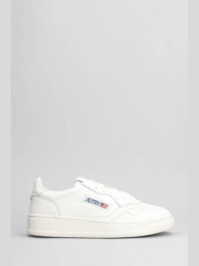 Women's Medalist Low Top Sneakers White - AUTRY - BALAAN 2