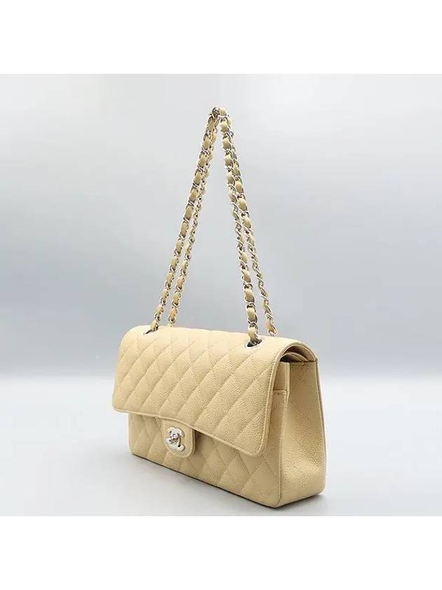 A01112 Beige color caviar skin classic medium M size silver logo chain flap shoulder bag - CHANEL - BALAAN 3