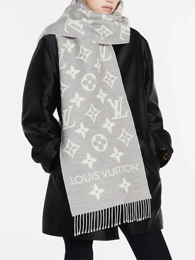 LV Essential Monogram Wool Scarf Light Grey - LOUIS VUITTON - BALAAN 5