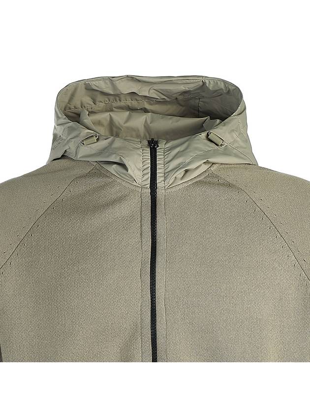 Metropolis Series Zip-Up Hoodie Silver Sage - CP COMPANY - BALAAN 5