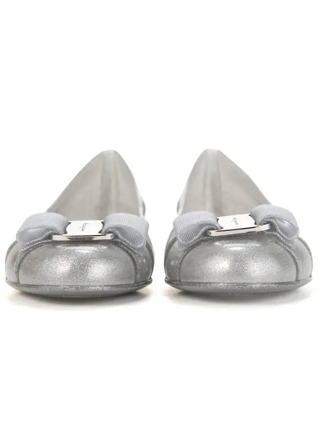 Vara Bow Jelly Ballet Flat Silver - SALVATORE FERRAGAMO - BALAAN 5