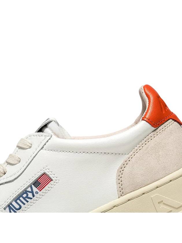 Women's Medalist Low Top Sneakers White Orange - AUTRY - BALAAN 5