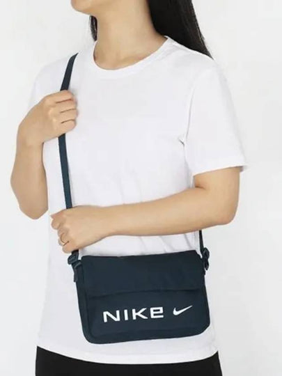 Sportswear Futura Crossbody Bag 1L Armory Navy White FZ2516 478 - NIKE - BALAAN 2