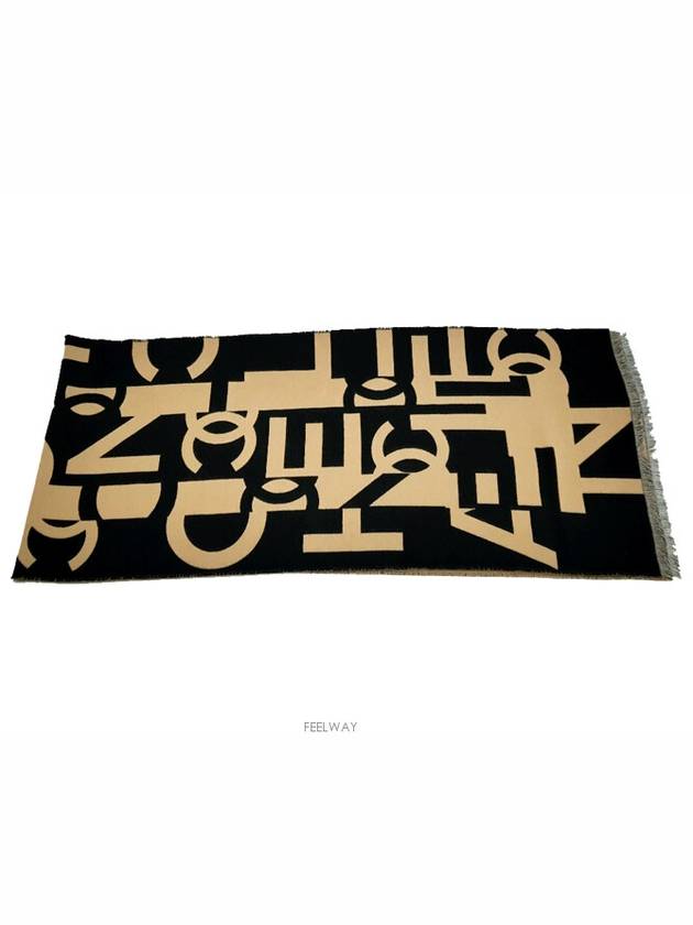 women muffler - CHANEL - BALAAN 2