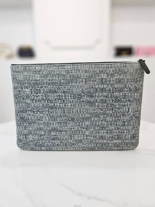 women clutch bag - CHANEL - BALAAN 3