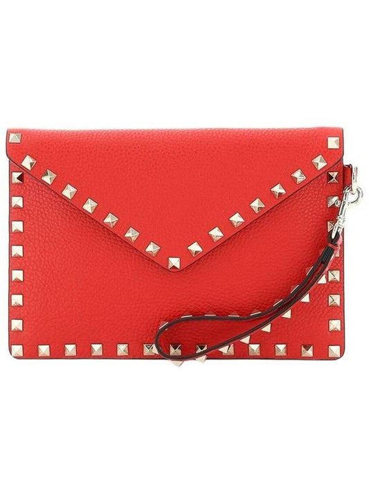 Rockstud Envelope Clutch Bag Red - VALENTINO - BALAAN.