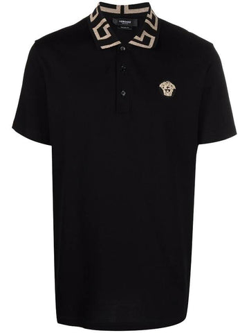 Men's Greca Logo Embroidered Short Sleeve Polo Shirt Black - VERSACE - BALAAN.